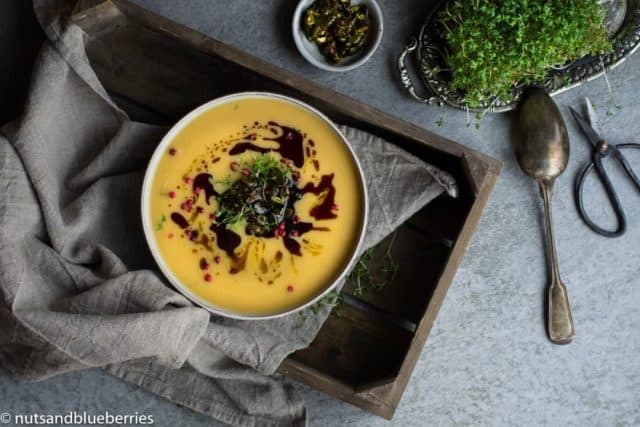 Butternut pumpkin soup - nutsandblueberries
