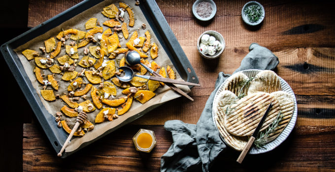 Butternut-Kürbis aus dem Ofen mit Feta und Walnüssen | Butternut-Kürbis richtig schneiden