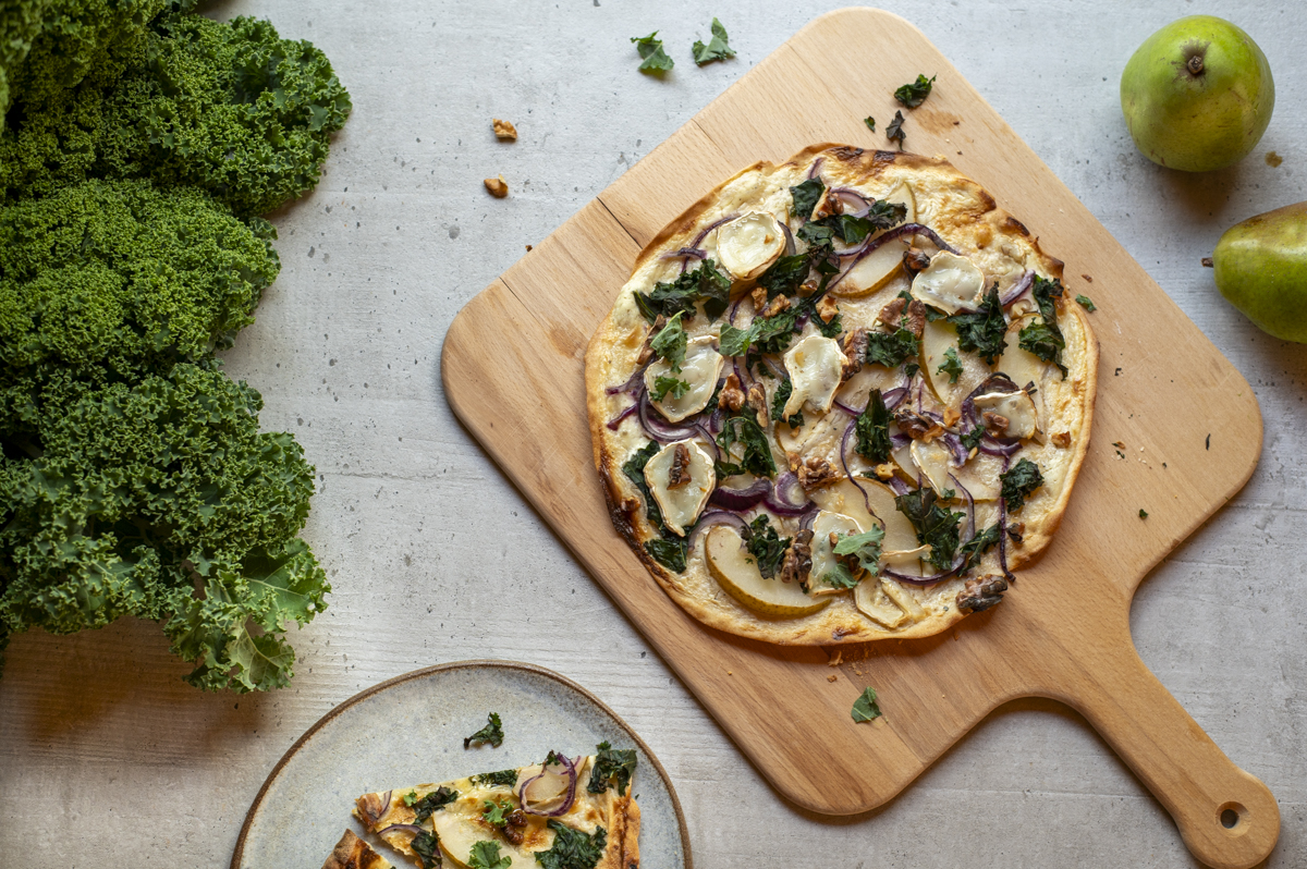 Flammkuchen mit Grünkohl